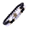 Bracelet en Pierres Naturelles Volcanique Noir & Perles Blanches sur Inserts dorés Bracelets tendances.fr