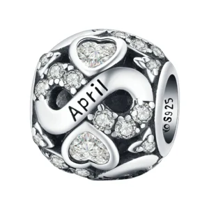 Charm mois d’avril en argent et zircons transparents.