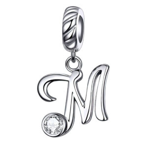 Charm lettre M en argent 925 orné d’un zircon blanc brillant