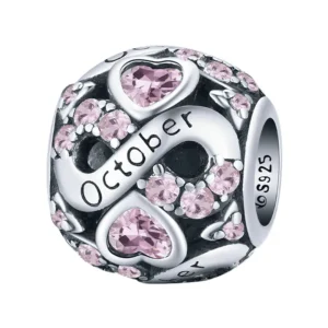 Charm mois d’octobre en argent avec pierres rose pâle.